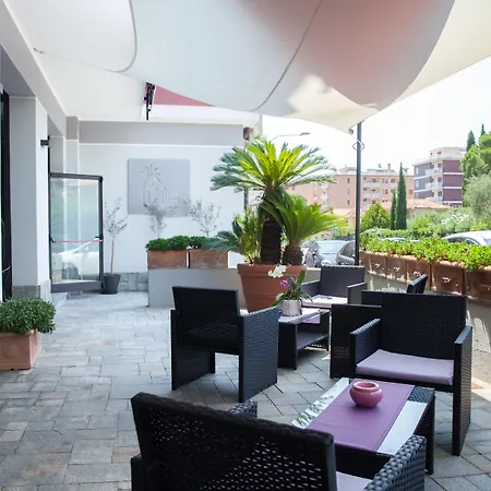 La Palma アパートホテル