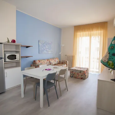 アパートホテル La Palma Marina dʼAndora